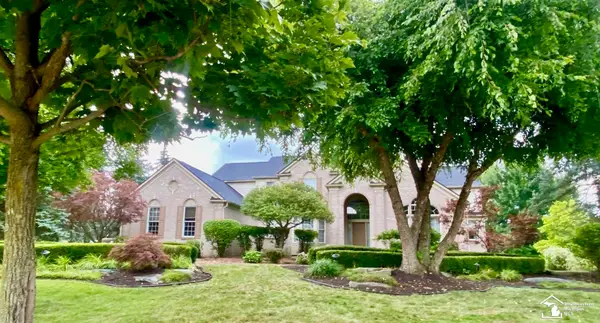 50157 E Fellows Creek, Plymouth, MI 48170