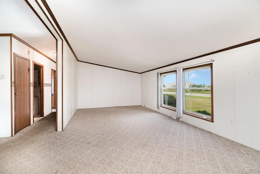 2495 S Miller, Saginaw, MI 48609 - Image #2