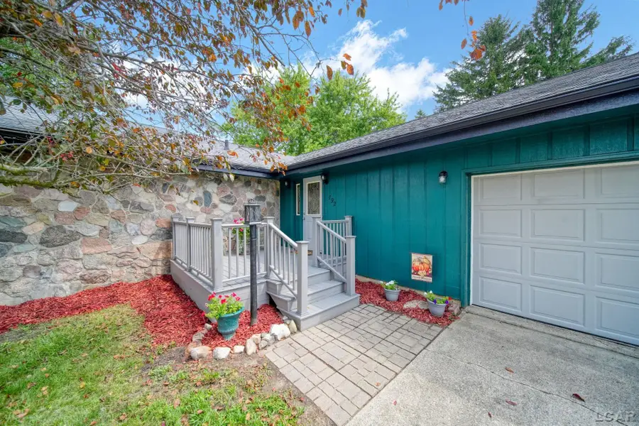 792 Meadowbrook, Hudson, MI 49247 - #2