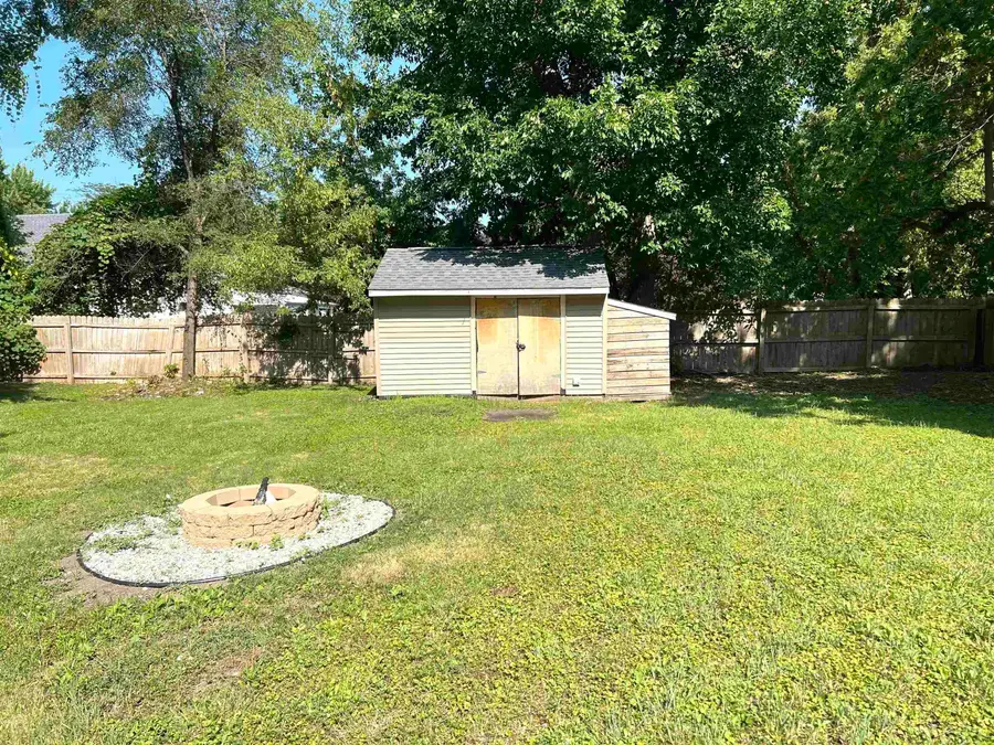 1614 Barnard, Saginaw, MI 48602 - Image #3