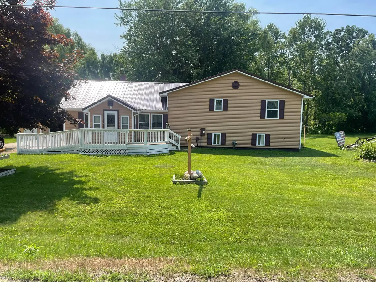 2670 E Pinconning, Pinconning, MI 48650 - Image #1