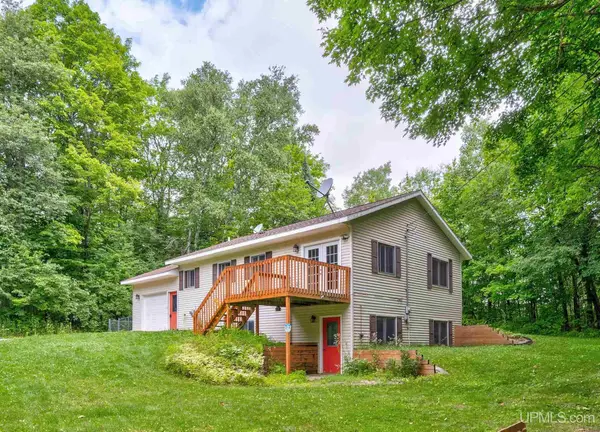 7875 Florence, McMillan, MI 49853