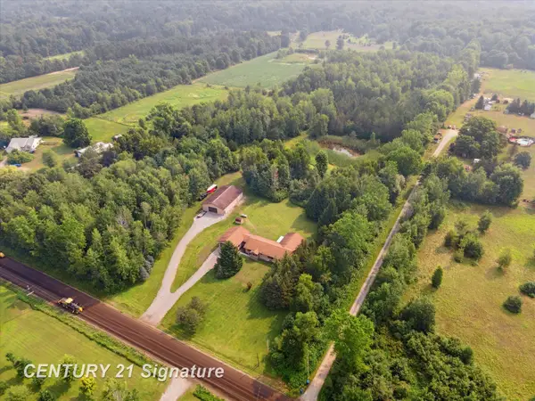 132 N Nine Mile, Midland, MI 48640