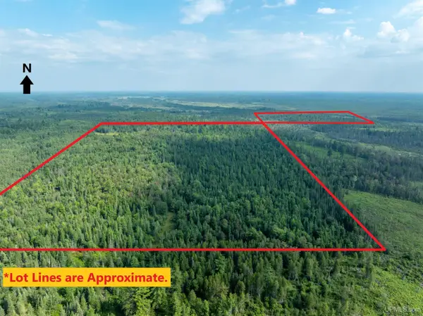 7158 N Haymeadow, Manistique, MI 49854