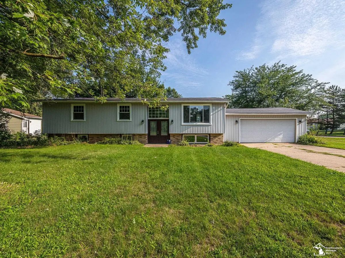 370 S Monroe, Blissfield, MI 49228 - Image #1