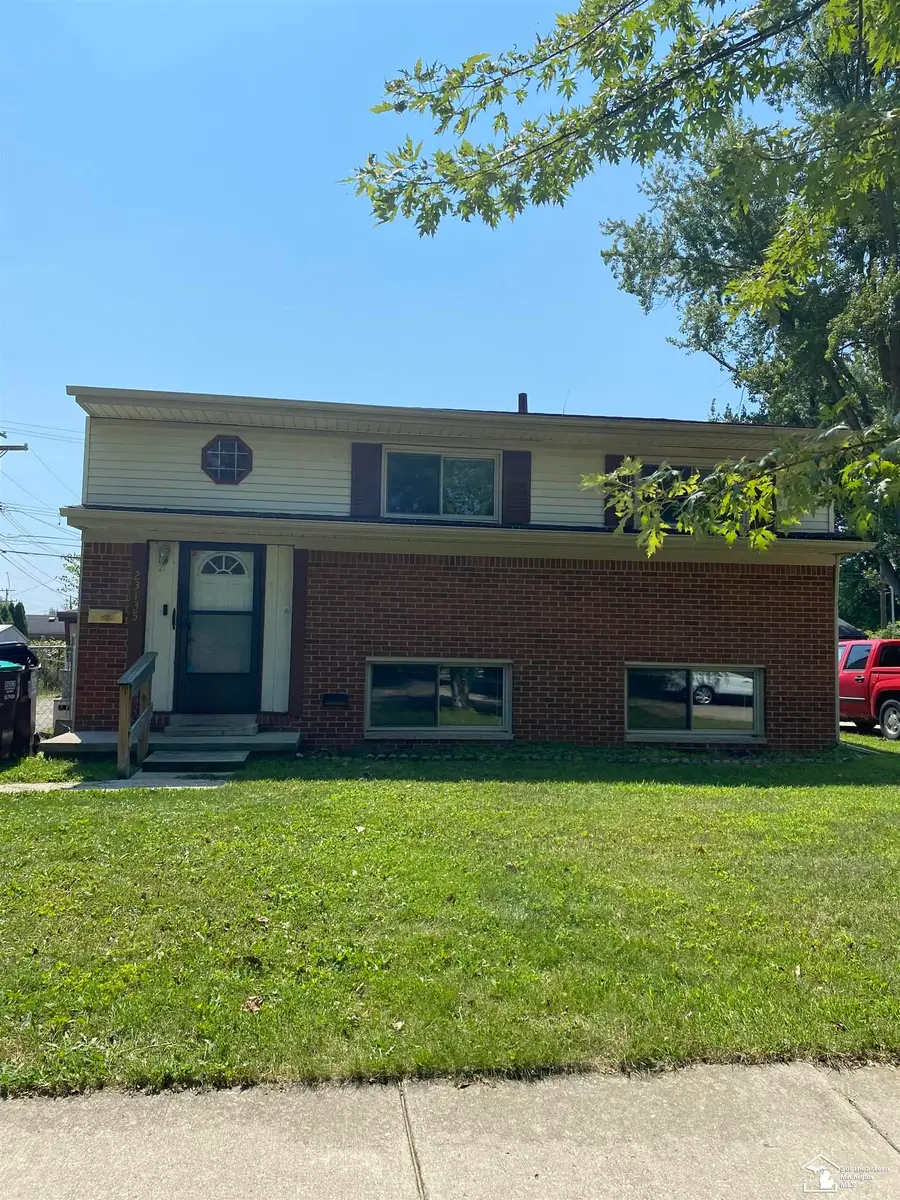 23135 Candace, Rockwood, MI 48173 - Image #3