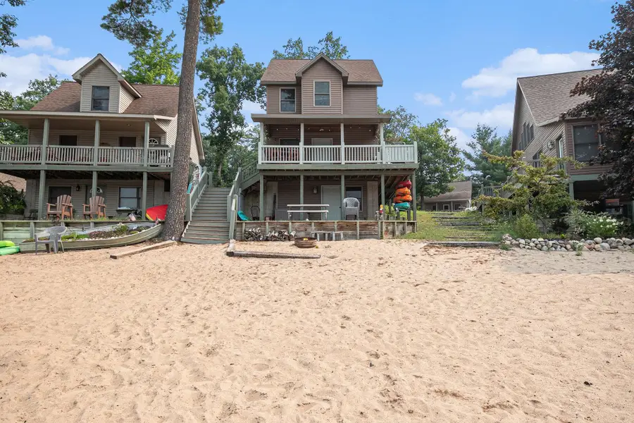 1418 Hillcrest, Harrison, MI 48625 - Image #3