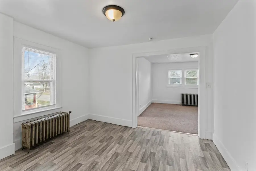 829 Clinton, Flint, MI 48507 - #2