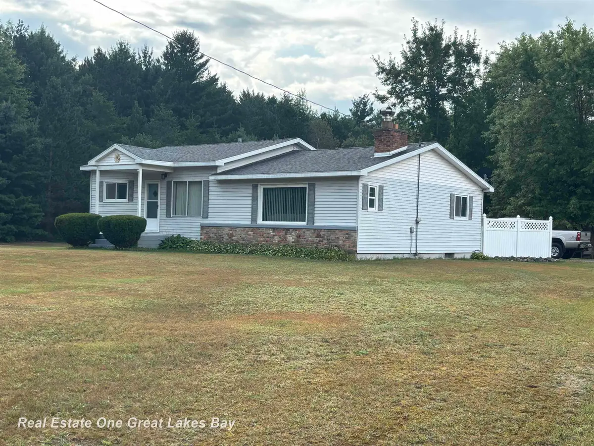 2750 E Deckerville, Caro, MI 48723 - Image #1