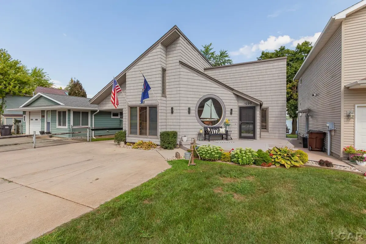 1220 Round Lake, Manitou Beach, MI 49253 - Image #1