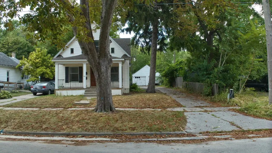 814 Ash, Saginaw, MI 48602 - Image #2