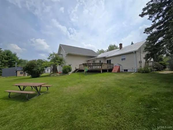 105 Dalton, Skandia, MI 49885