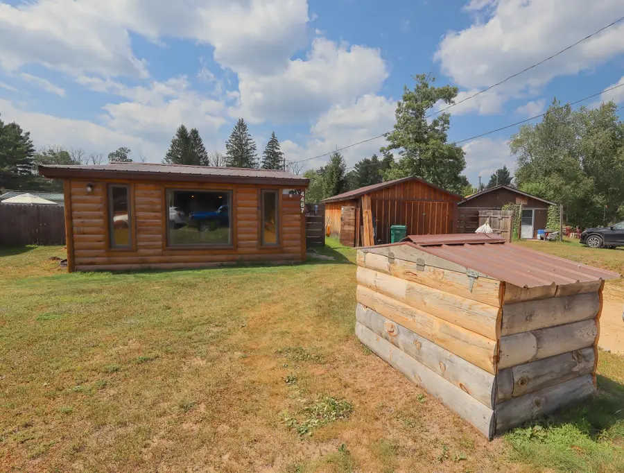 4467 Oak Flats And 4476 Filter, Harrison, MI 48625 - Image #3