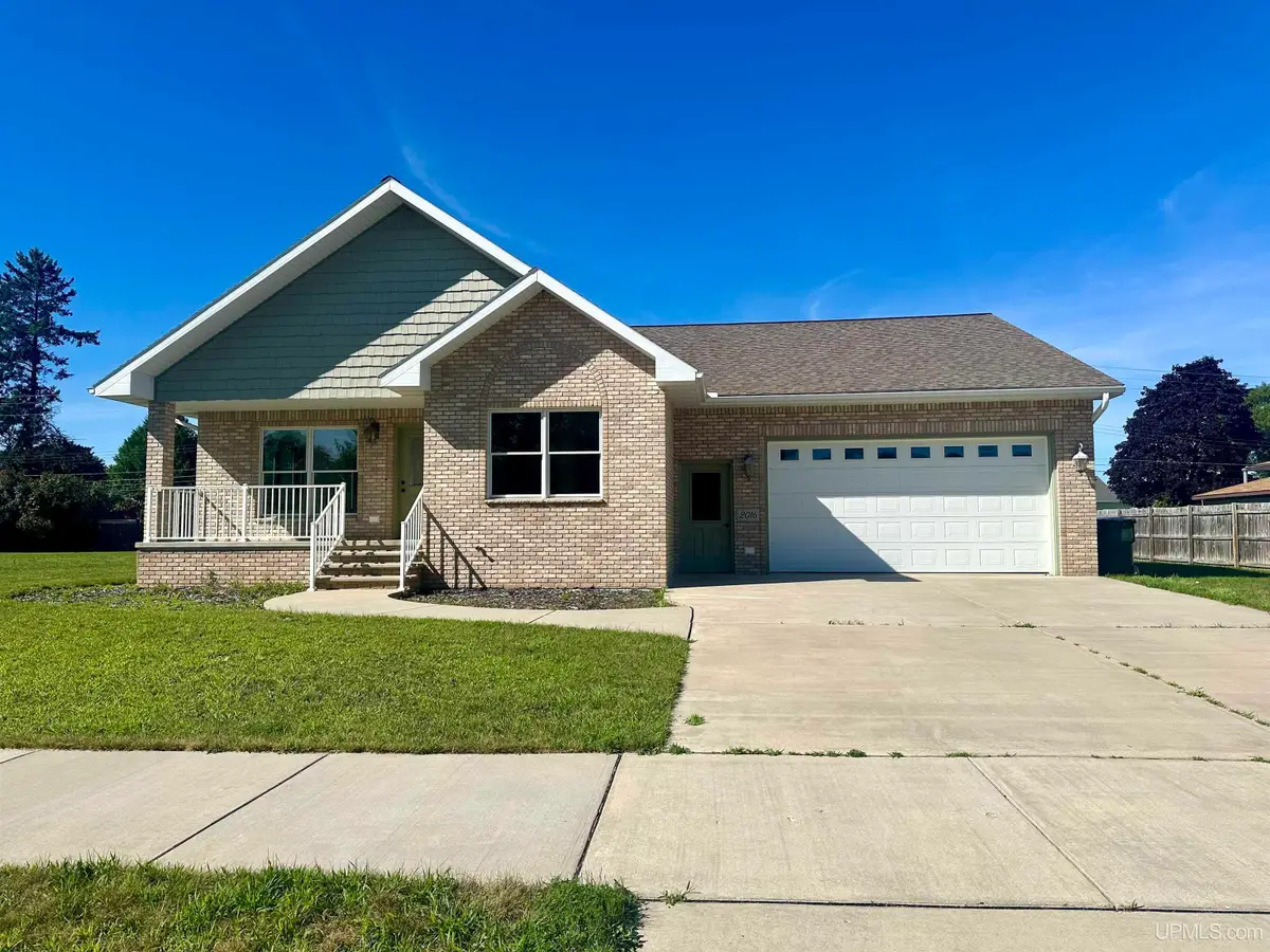 2016 S 13th, Escanaba, MI 49829 - Image #1