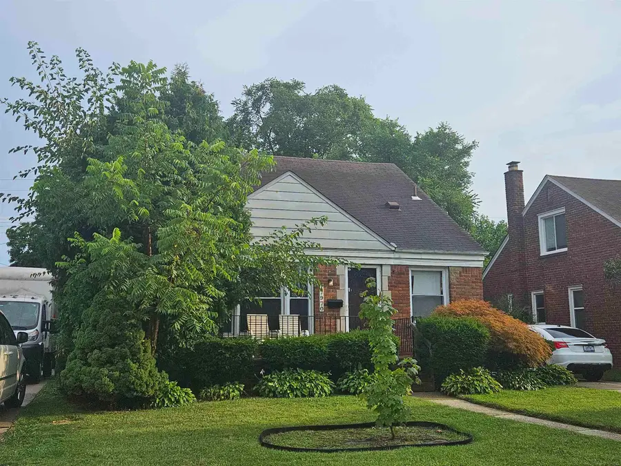 17970 Lincoln, Roseville, MI 48066 - Image #2