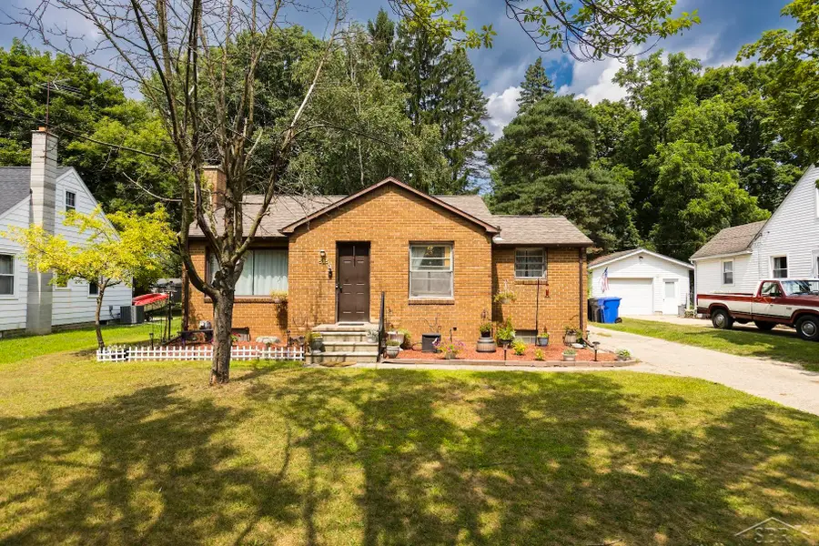 515 E Ashman, Midland, MI 48642 - Image #2