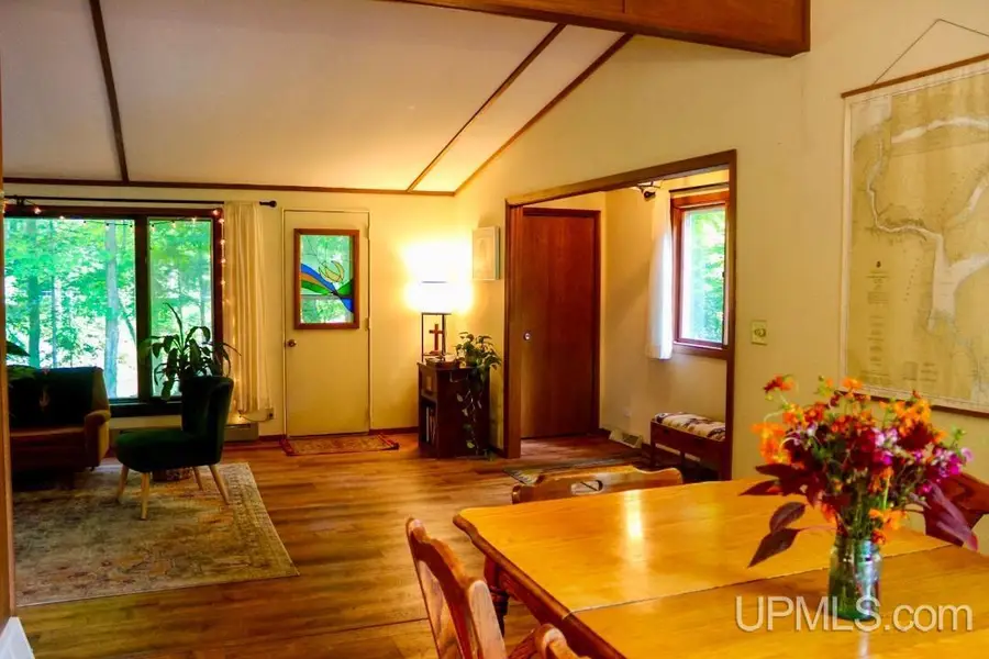 21703 Peepsock, Houghton, MI 49931 - Image #2