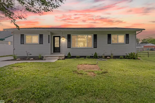 39839 Utica, Sterling Heights, MI 48313