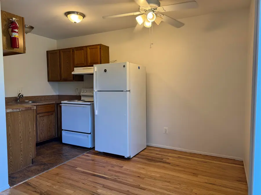 8755 Sterling, Center Line, MI 48015 - Image #3