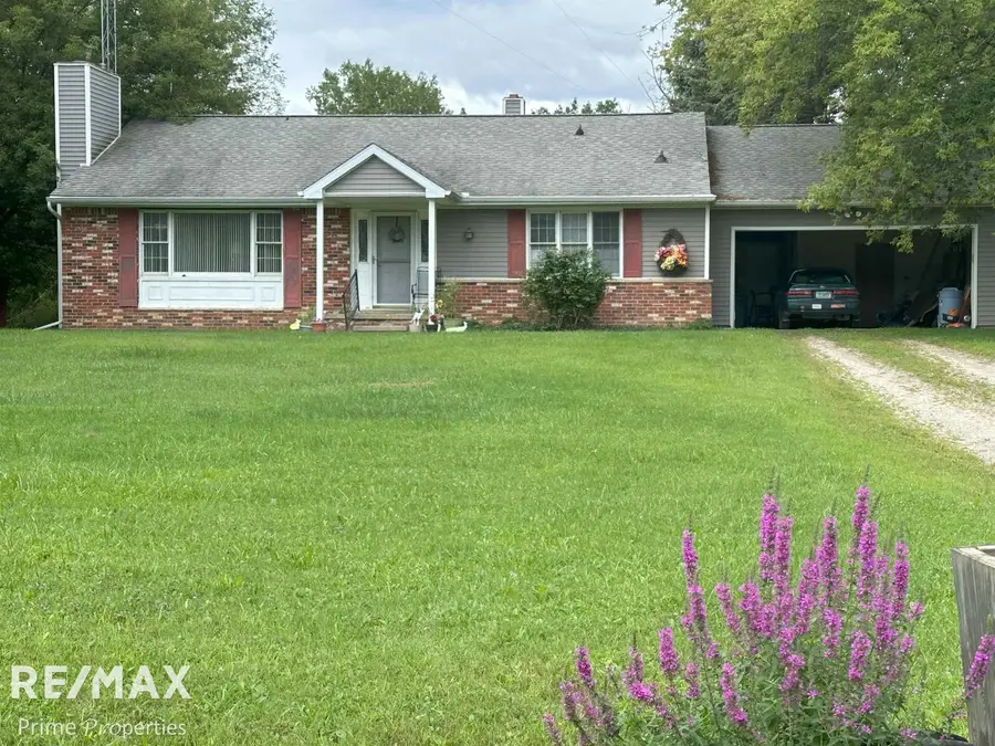 3254 S Plain, Caro, MI 48723 - Image #2