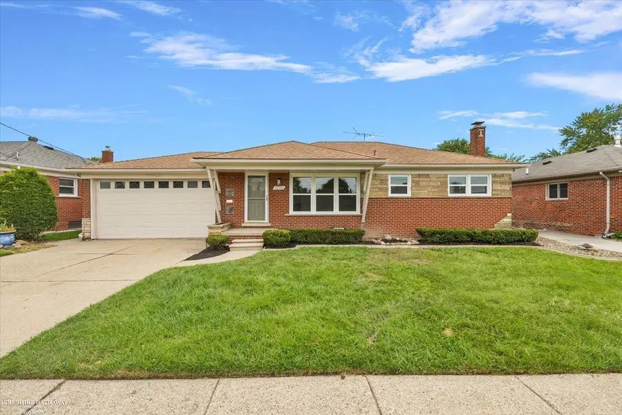 22507 Shorewood, Saint Clair Shores, MI 48081 - Image #2