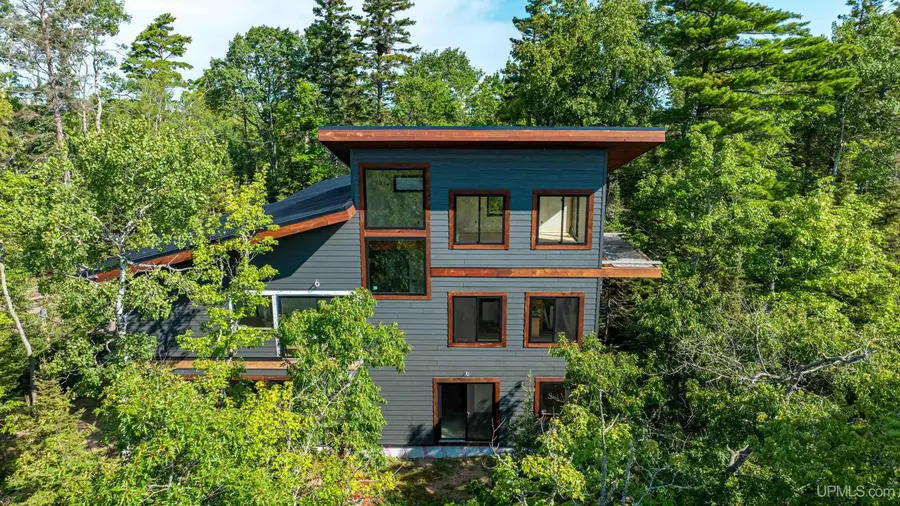 14330 Harbor Coast, Copper Harbor, MI 49918 - Image #3