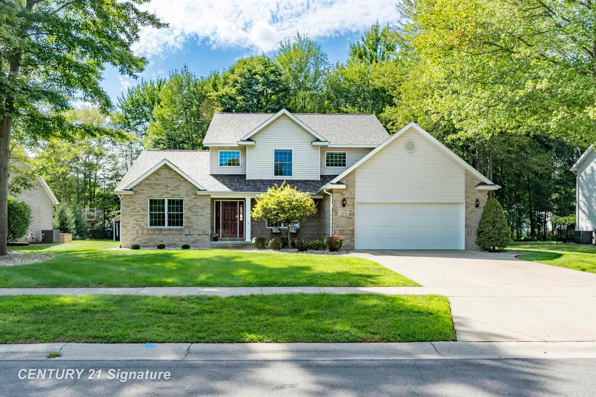2515 Hearthstone, Midland, MI 48642 - Image #1