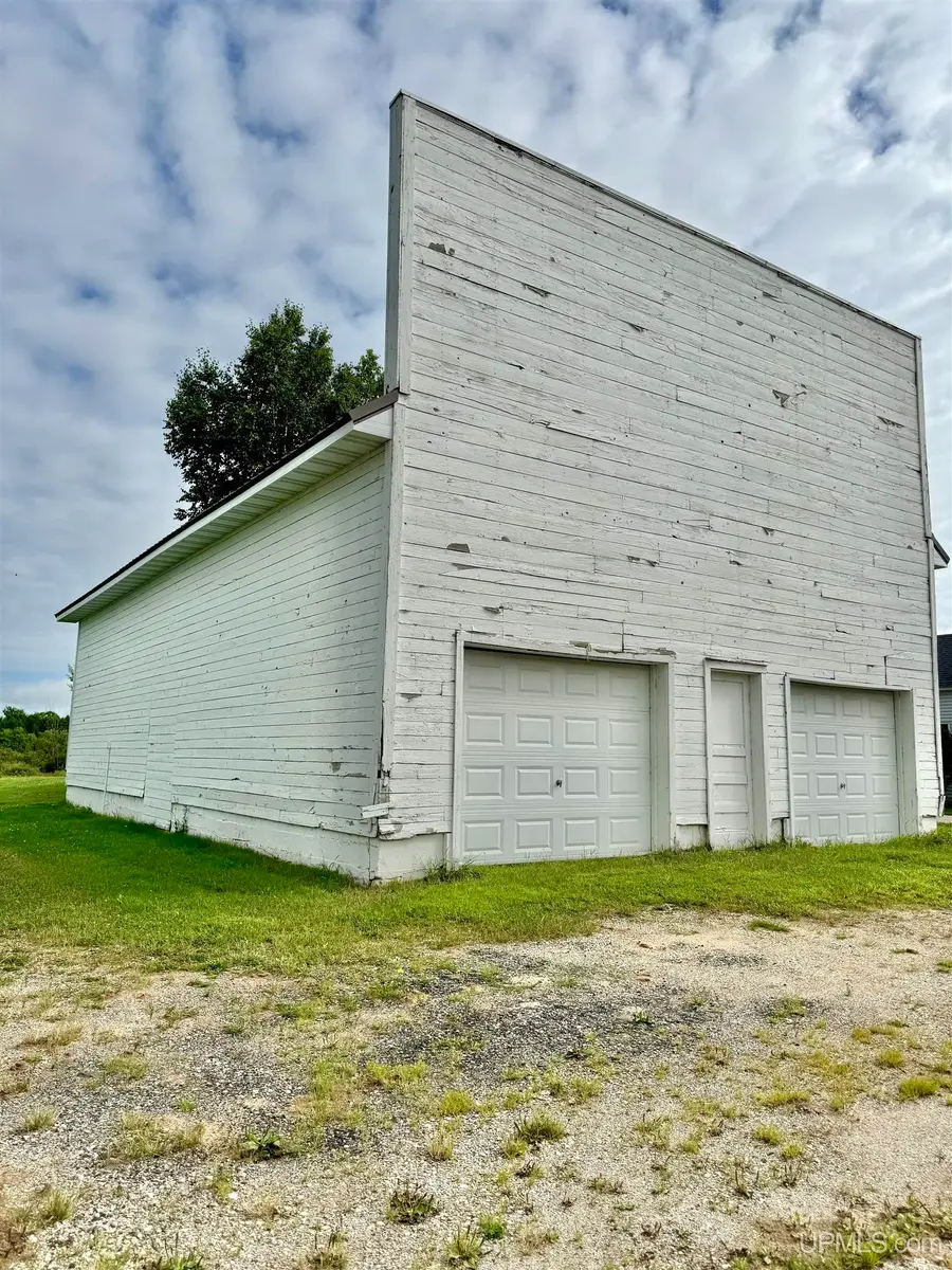 5820 Hwy M35, Perkins, MI 49872 - Image #3