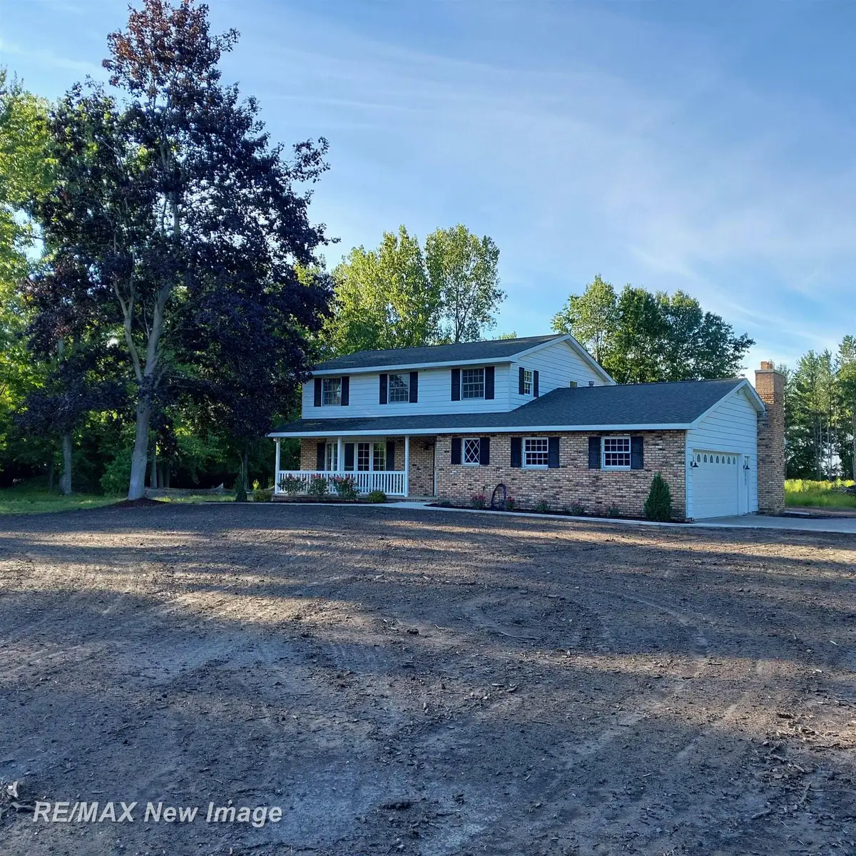 11890 Swan Creek, Saginaw, MI 48609 - Image #1