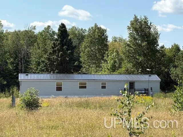 150 Zorich, Wakefield, MI 49968 - Image #1