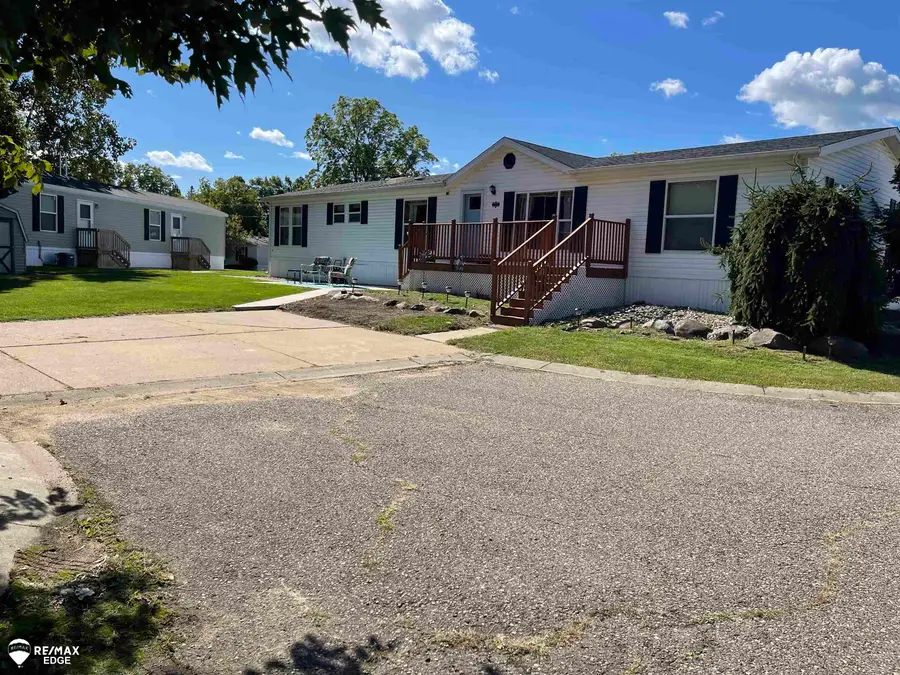 257 Grissom, Flushing, MI 48433 - Image #2