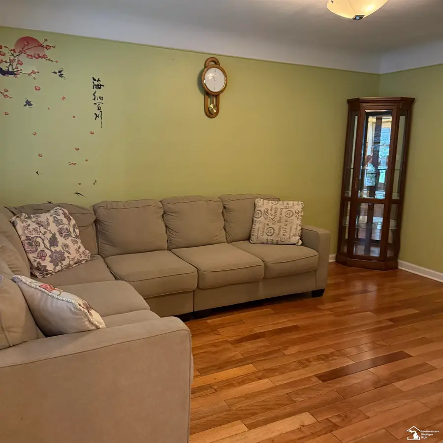 9347 Chatham, Allen Park, MI 48101 - Image #2