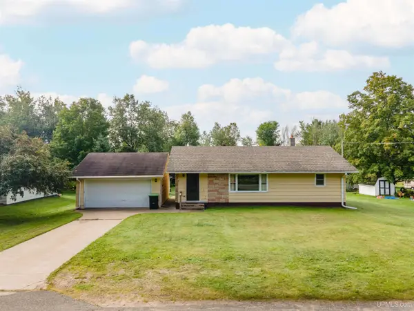 1535 W Franklin, Iron River, MI 49935