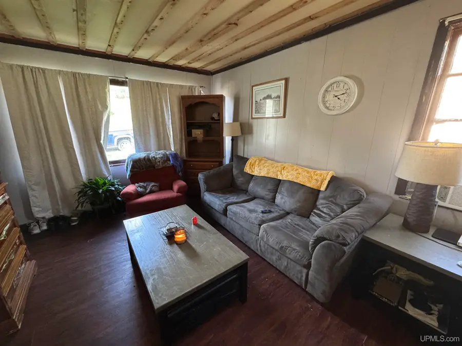 229 Grant, Crystal Falls, MI 49920 - Image #2