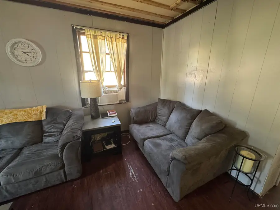 229 Grant, Crystal Falls, MI 49920 - Image #3