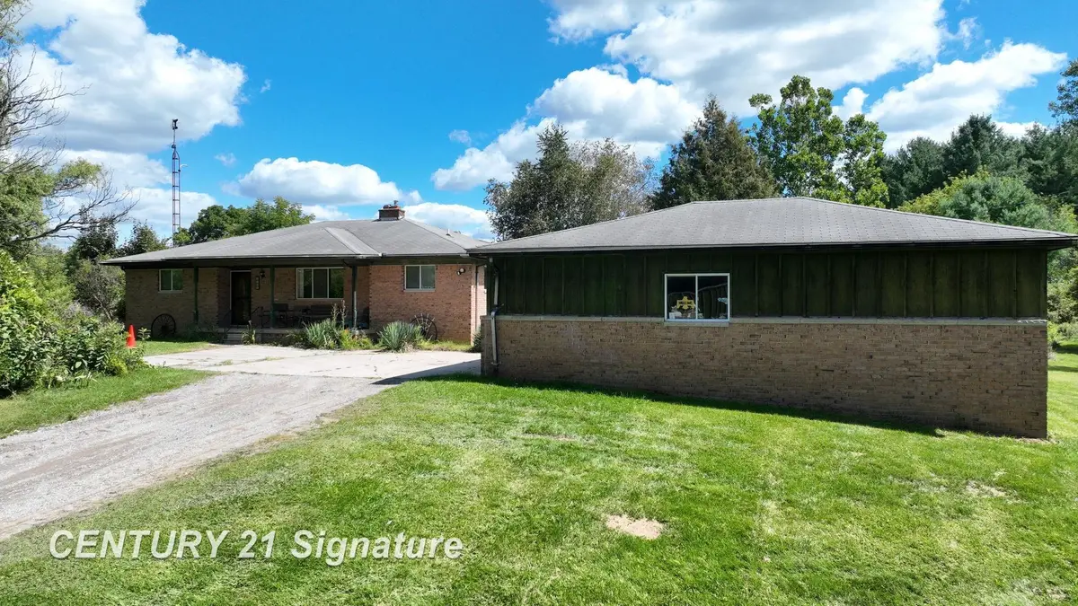9196 N Gale, Otisville, MI 48463 - Image #1