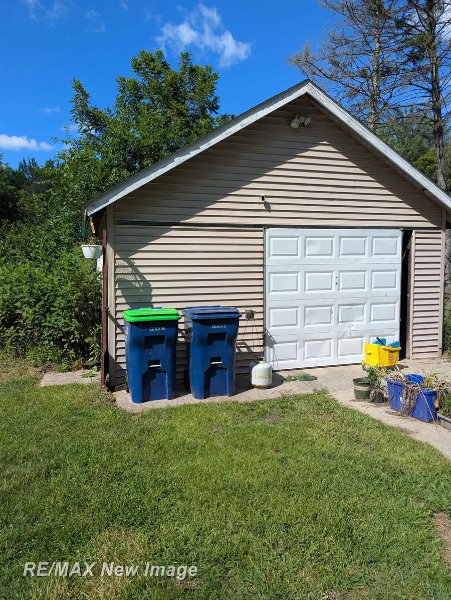 4051 Old King, Saginaw, MI 48601 - Image #2