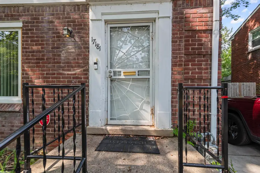 17181 Munich, Detroit, MI 48224 - #3