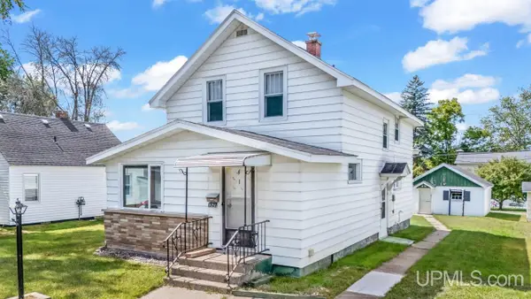 521 Harding, Kingsford, MI 49802