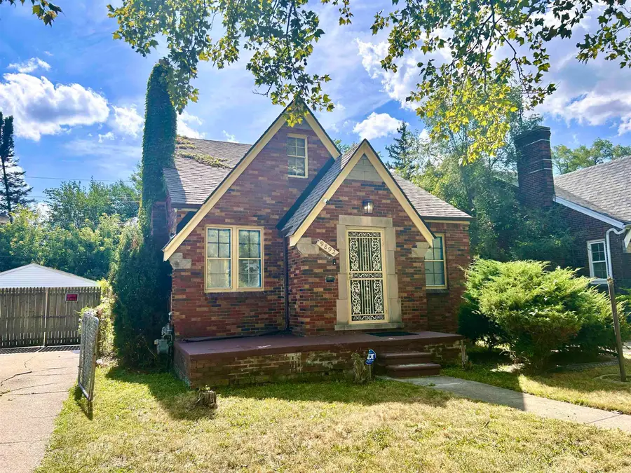 9892 E Outer, Detroit, MI 48224 - #2