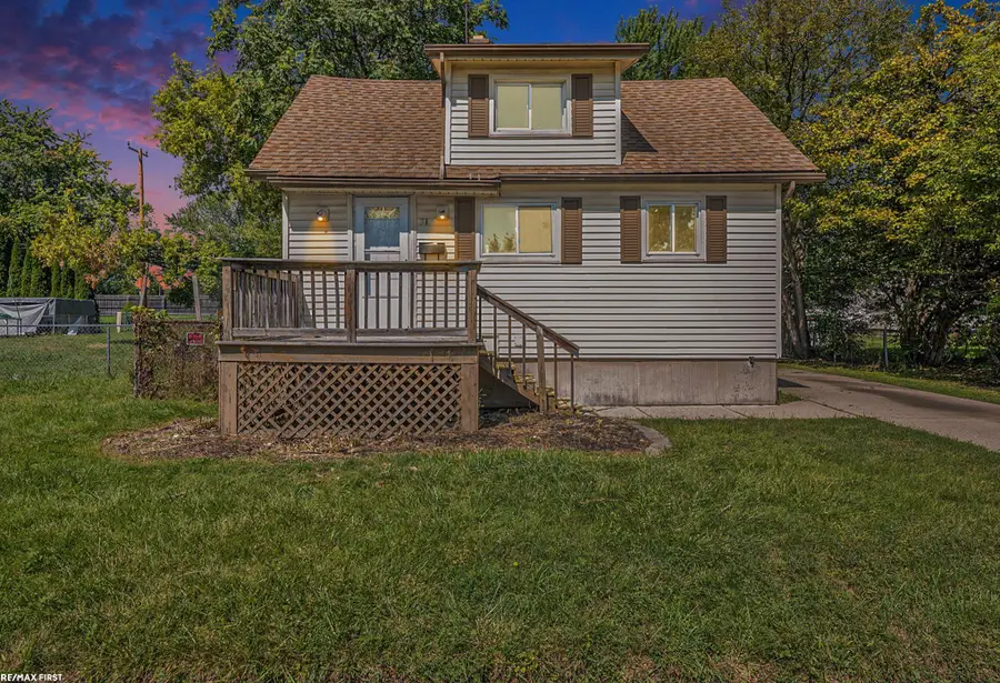 71 Boehme St, Mount Clemens, MI 48043 - #2