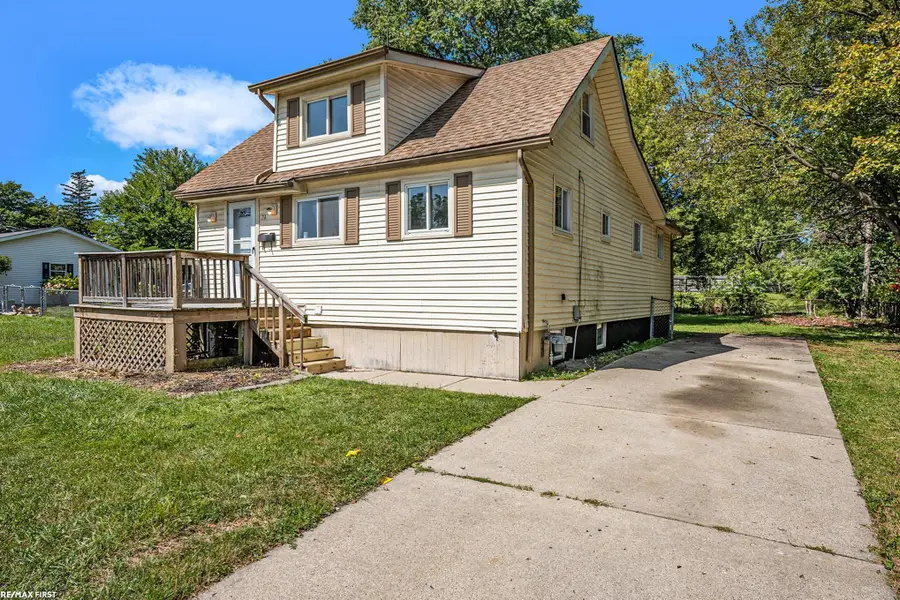 71 Boehme St, Mount Clemens, MI 48043 - #3