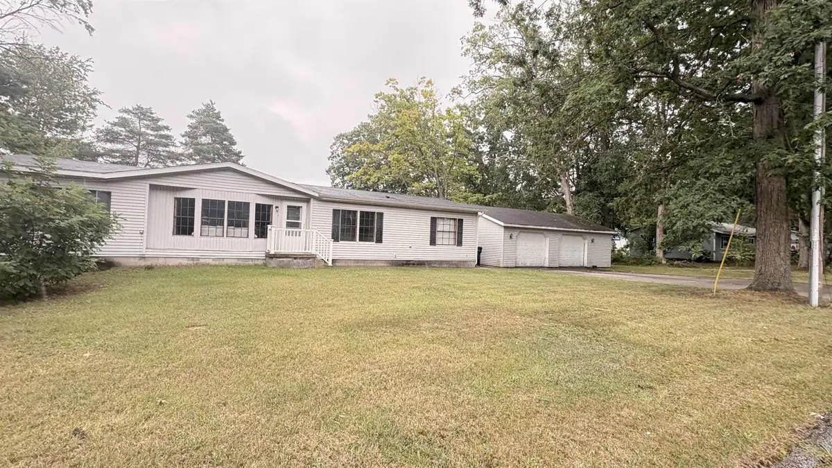 820 Greenlawn, Harrison, MI 48625 - Image #1