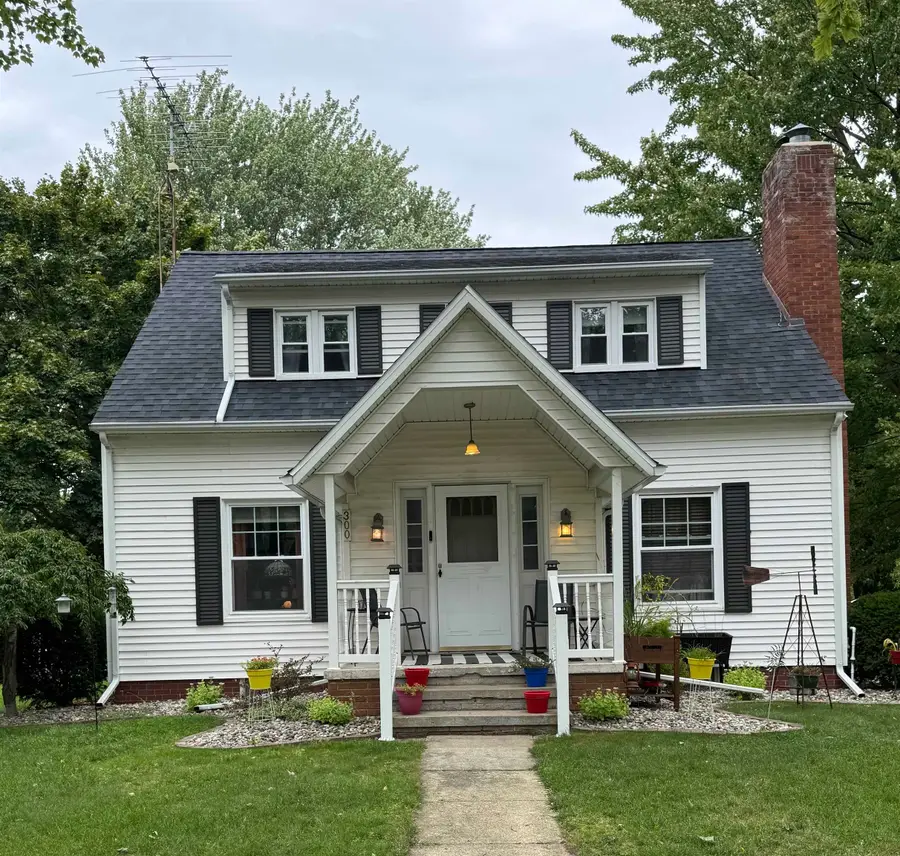 300 Brady, Chesaning, MI 48616 - Image #2