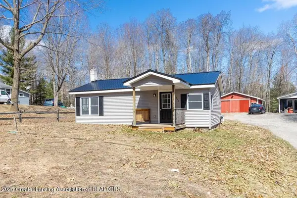 412 N Scott, Farwell, MI 48622