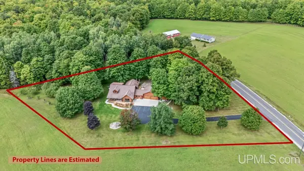 11494 Boney Falls H, Cornell, MI 49818