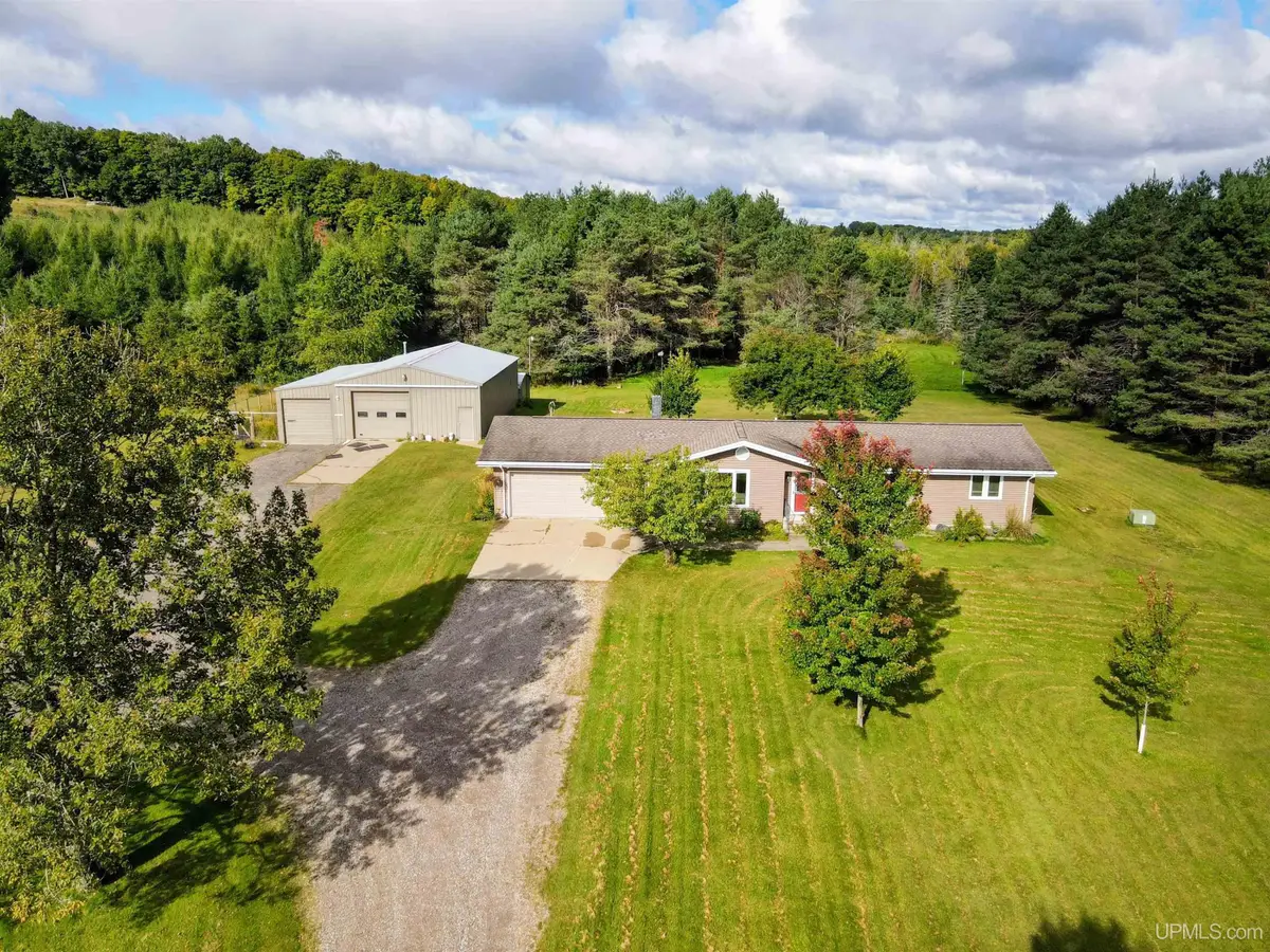 N3700 N Motts Landing, Iron Mountain, MI 49801 - Image #1