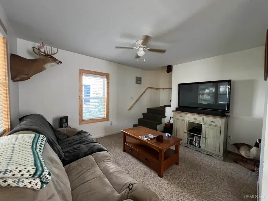 712 & 712 1/2 W Superior, Munising, MI 49862 - Image #2