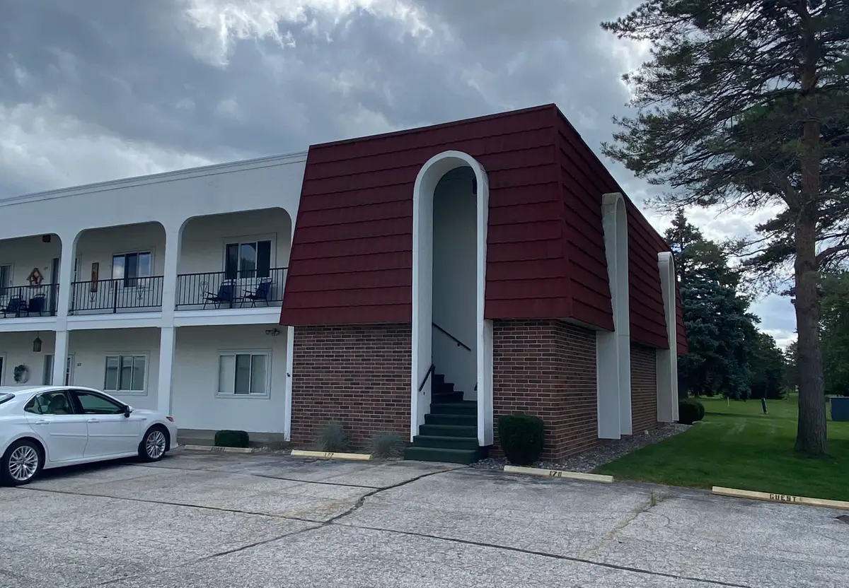 9135 Greenway K-178 #K-178, Saginaw, MI 48609 - Image #1