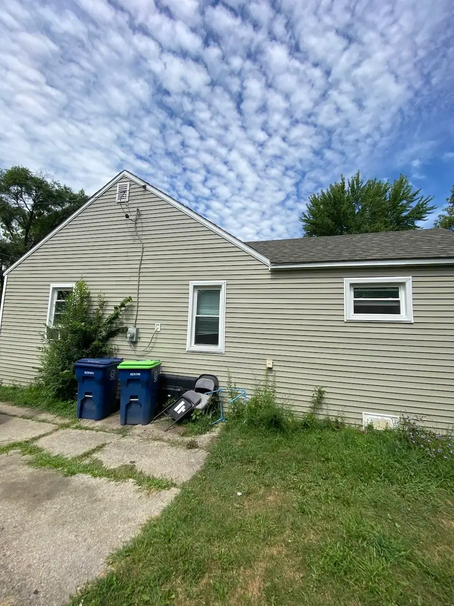3012 Walters, Saginaw, MI 48601 - Image #2